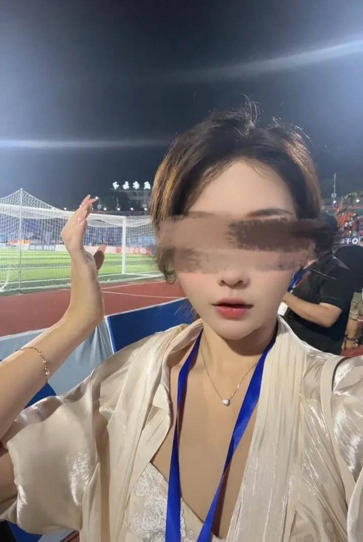 怎么开通皇冠信用網口
_女主播称遭伪装快递包裹炸伤怎么开通皇冠信用網口
，湖南警方通报