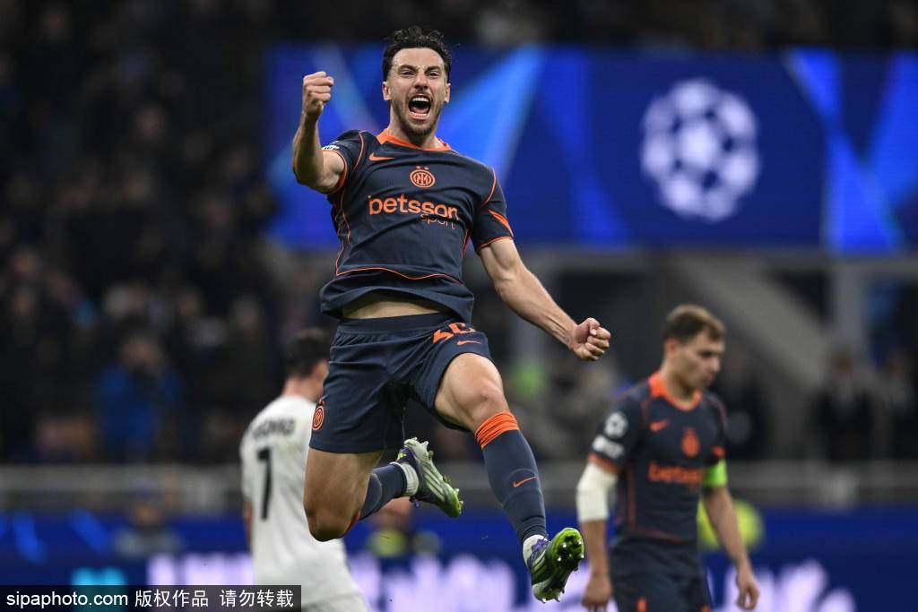 皇冠足球平台代理
_米兰德比即将来袭:索扎执法将成焦点皇冠足球平台代理
,意甲第12轮裁判安排解读