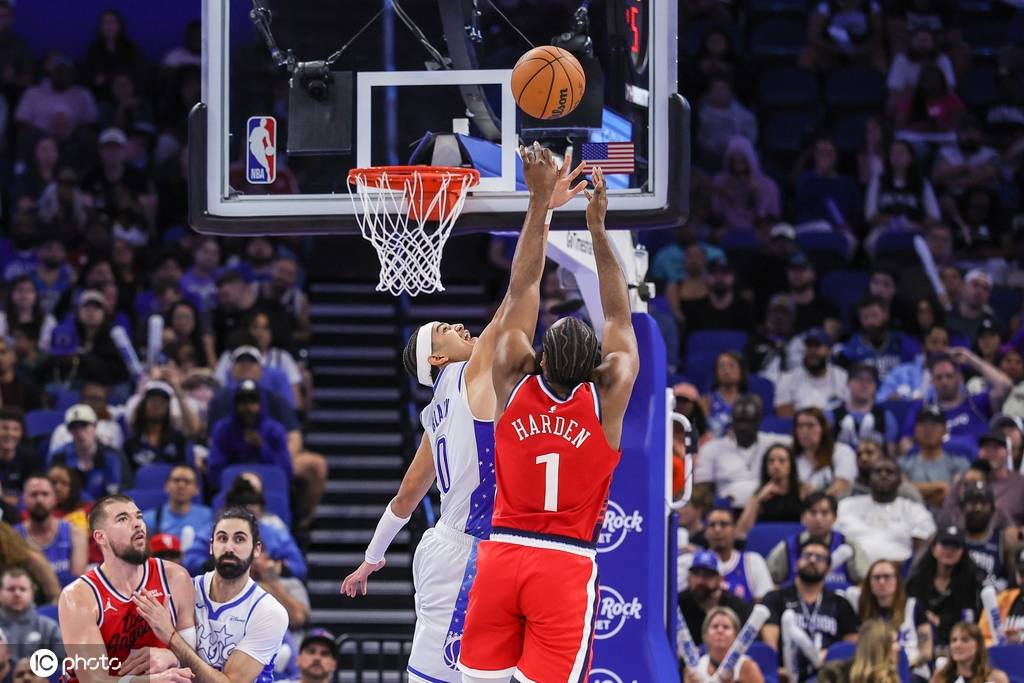 皇冠abcd类型盘
_哈登31+5+8祖巴茨14+19 快船不敌魔术遭遇三连败