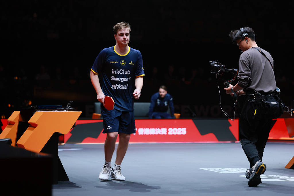 皇冠平台_张本智和WTT总决赛夺冠皇冠平台,国乒首次无缘男单决赛