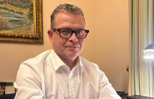 英格兰 vs 威尔士_“芬兰小姐”和多名政客涉嫌歧视中国人英格兰 vs 威尔士，芬兰总理表态：损害国家形象