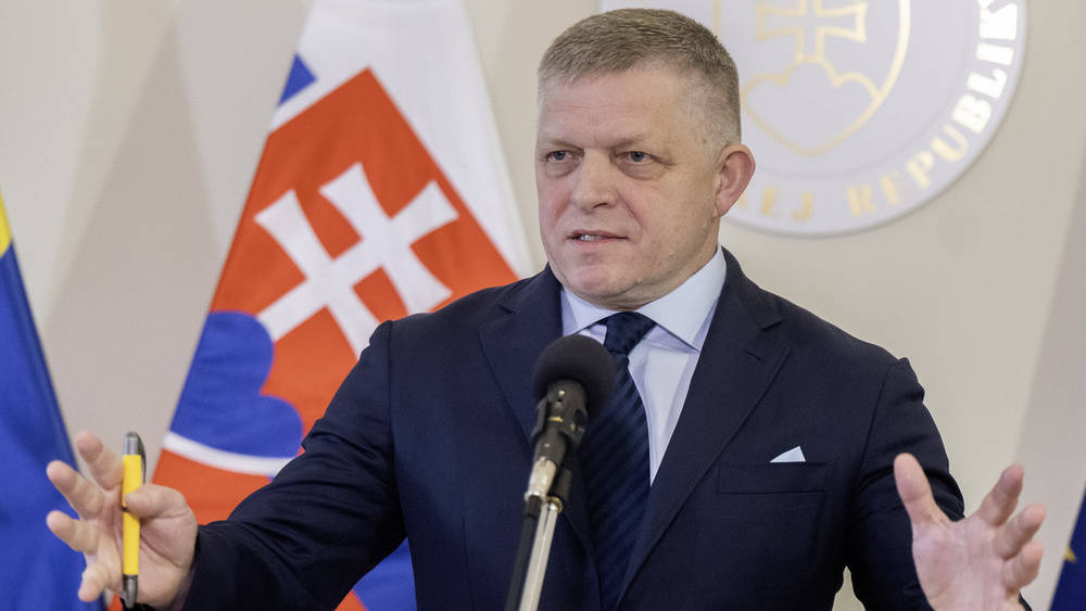 皇冠信用盘会员申请网址_斯洛伐克总理：为乌提供900亿欧元贷款是“致命错误”