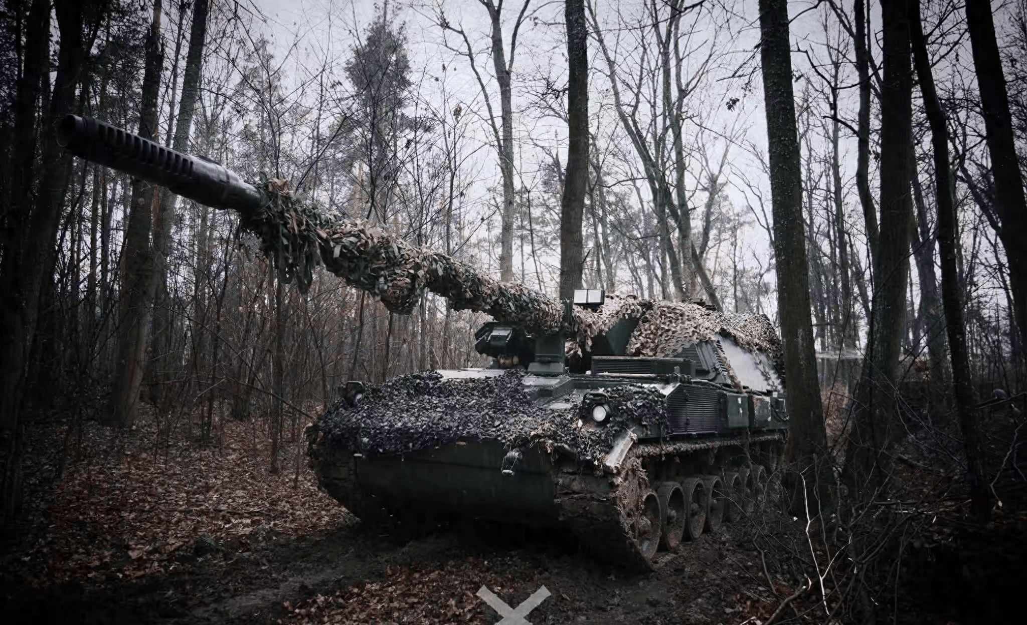 克里斯恬桑德vs白兰恩_俄乌前线激战！10万现金悬赏克里斯恬桑德vs白兰恩，俄军第68师渡桥被炸，补给线彻底断绝