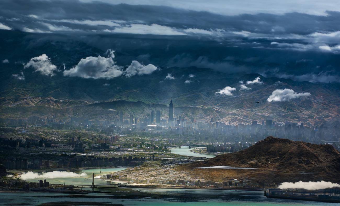 纽约城vs华盛顿特区联_解放军无人机飞临淡水河口纽约城vs华盛顿特区联，战时将监控台北，封住赖清德逃跑要道