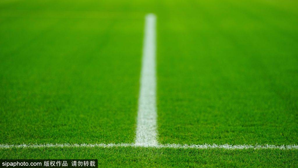 沙勒罗瓦vs邓打
_桑德兰主帅勒布里斯解读阿森纳与曼城的战术差异:效率与组织的较量