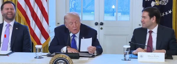 皇冠网址
_特朗普直接把纸条内容念出来了皇冠网址
,鲁比奥快“碎”了…