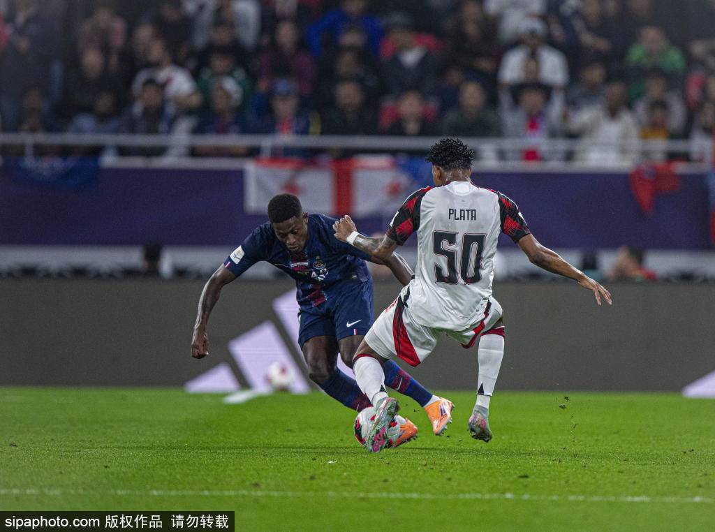 皇冠hga035
_门神!李昊2分钟内连续扑出澳大利亚两次打门皇冠hga035
,展现超凡反应能力与毅力