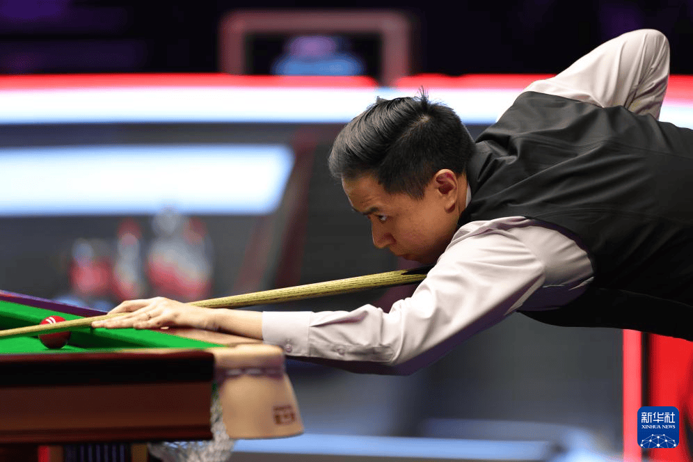 皇冠 tg@hga010
_斯诺克大师赛-肖国栋吴宜泽晋级八强 四分之一决赛相遇