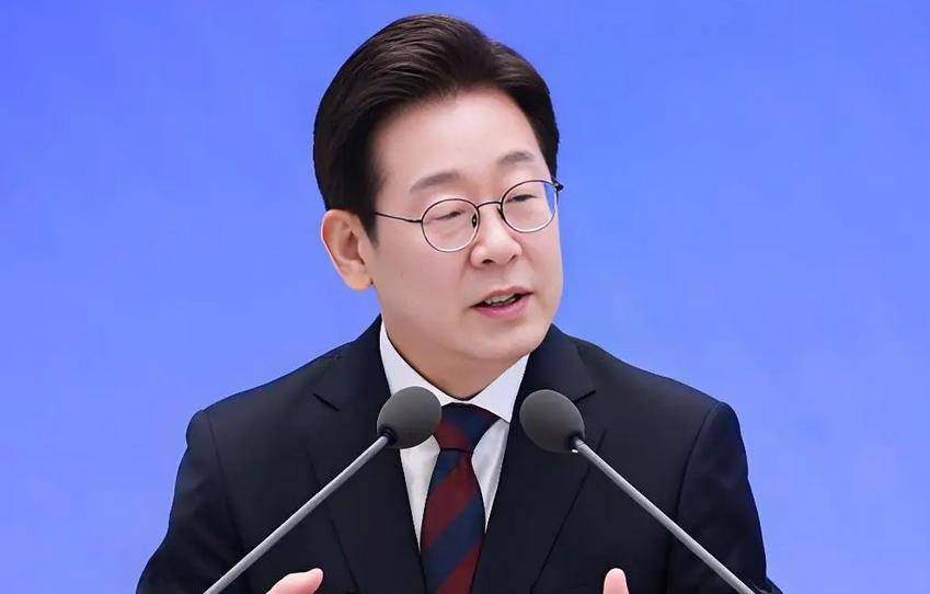 皇冠官方
_李在明面见高市皇冠官方
,绝口不提日本扩军,还问了个和中国相关的要求