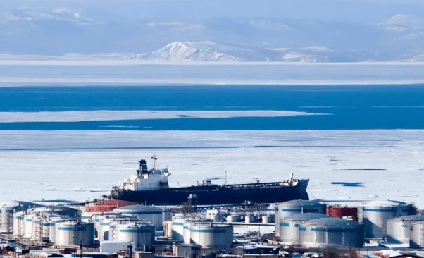 皇冠足球平台代理_中方越买越少皇冠足球平台代理,普京没法再装看不见!2025年中俄贸易大幅度下降