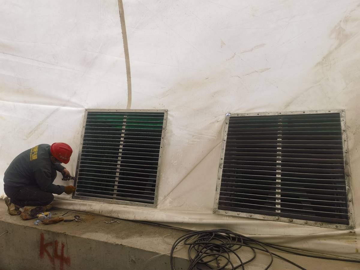 正版皇冠信用网代理_湖北首例!巨型“气球”罩住4000㎡施工工地正版皇冠信用网代理,扬尘和噪声通通“锁”在球内不扰民