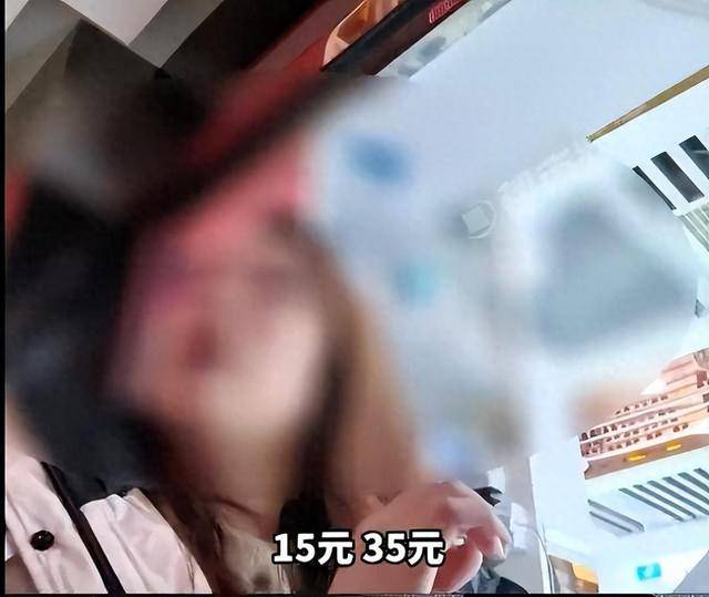 信用盘怎么注册
_799元镜片进价仅15元信用盘怎么注册
,溢价超50倍,批发商聊到拿货价格时十分谨慎,只敢在手机上打字