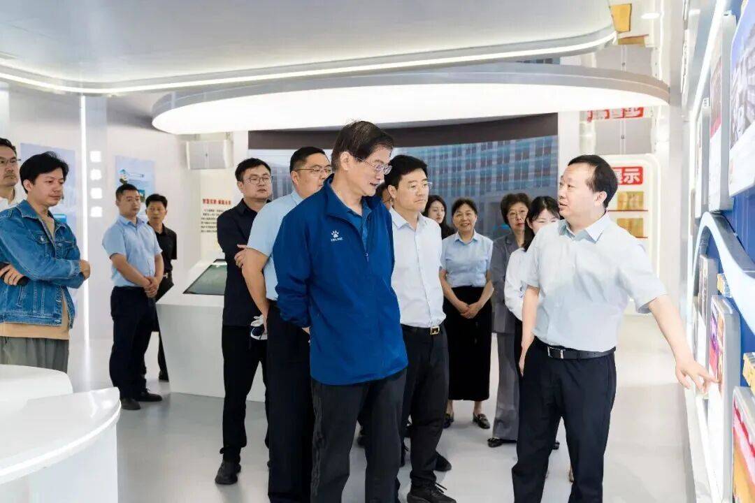 独赢_江苏省人大常委会副主任、省总工会主席魏国强一行莅临联环集团调研指导